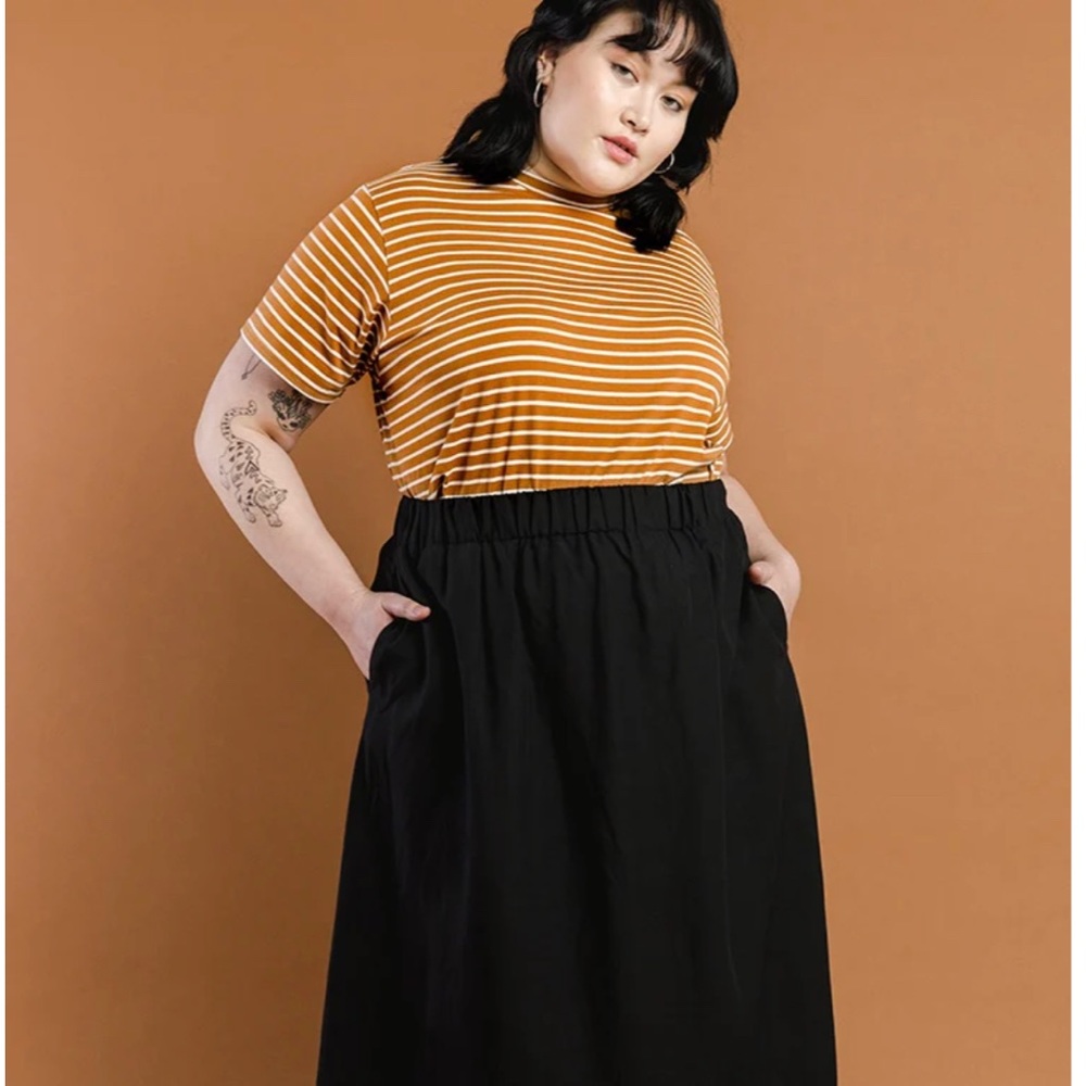 Tradlands Meadow Linen Skirt